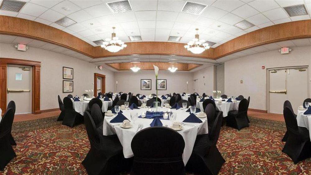 The Riverside Plaza Hotel Sioux City Extérieur photo